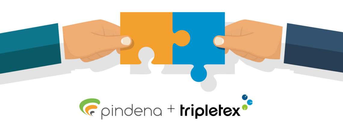 To puslespillbiter lagt sammen av to hender og logoene til Pindena og Tripletex illustrerer koblingen mellom systemene